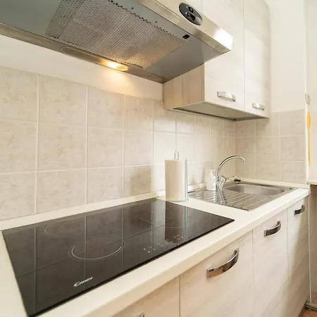 Elsa - - Cernobbio - Swiss Apartment *